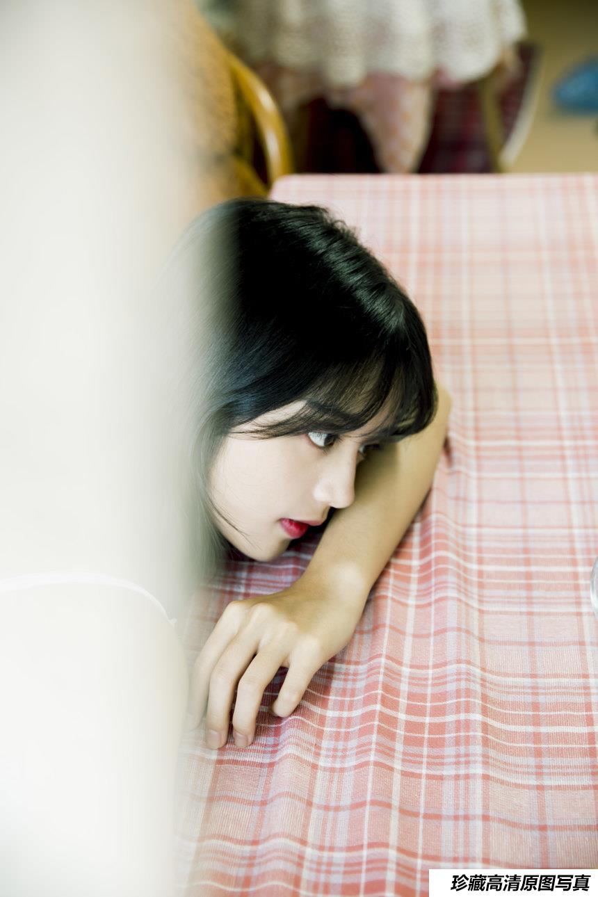 [YITUYU艺图语]2021.08.31 青提的味道 雨文[22+1P／127MB]