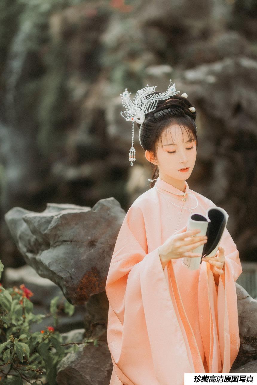 [YITUYU艺图语]2021.08.31 独酌 七屿[31+1P／354MB]