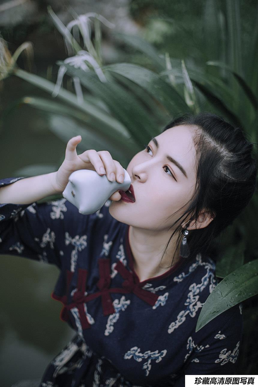 [YITUYU艺图语]2021.08.28 山雨 夏天[30+1P／356MB]