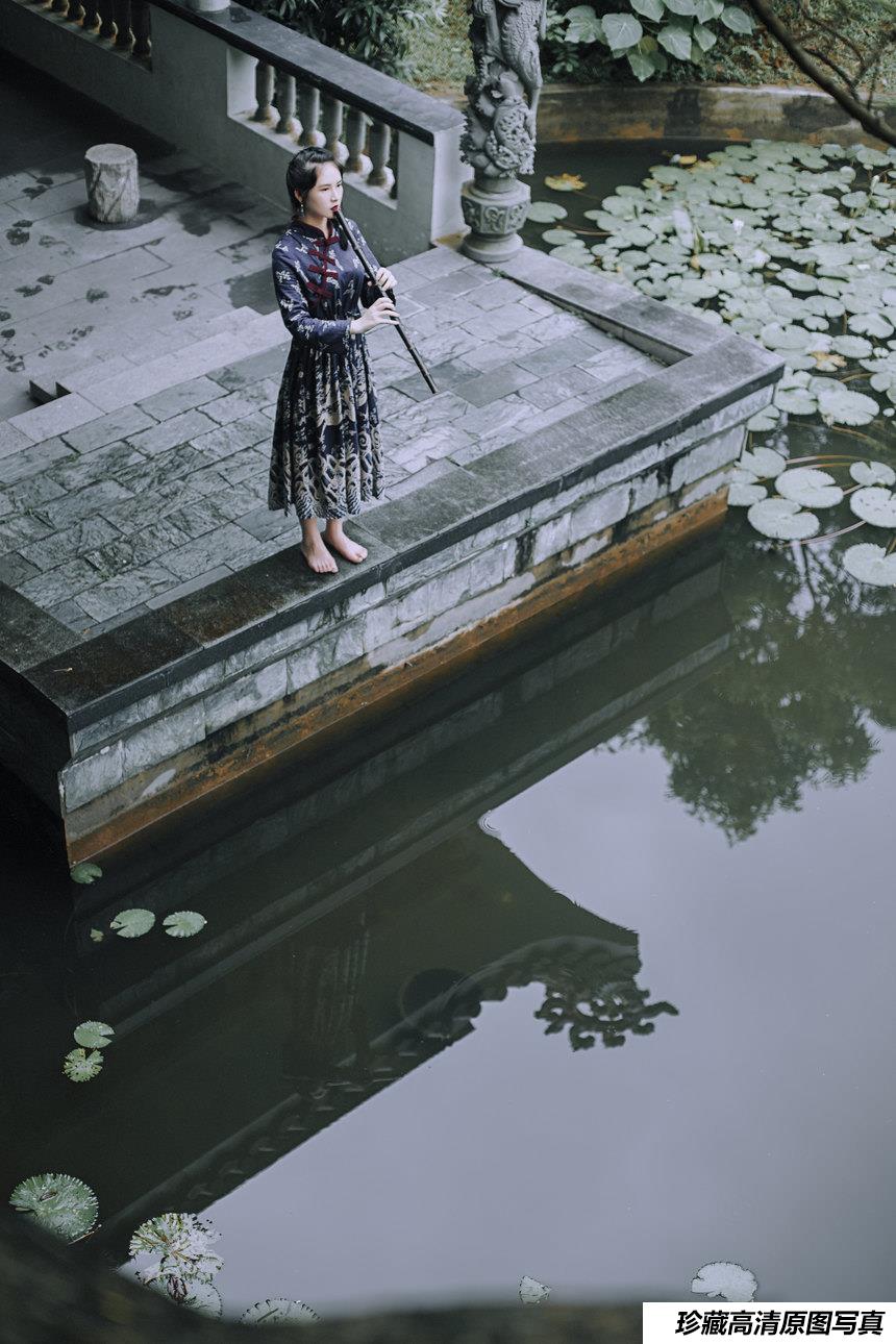 [YITUYU艺图语]2021.08.28 山雨 夏天[30+1P／356MB]