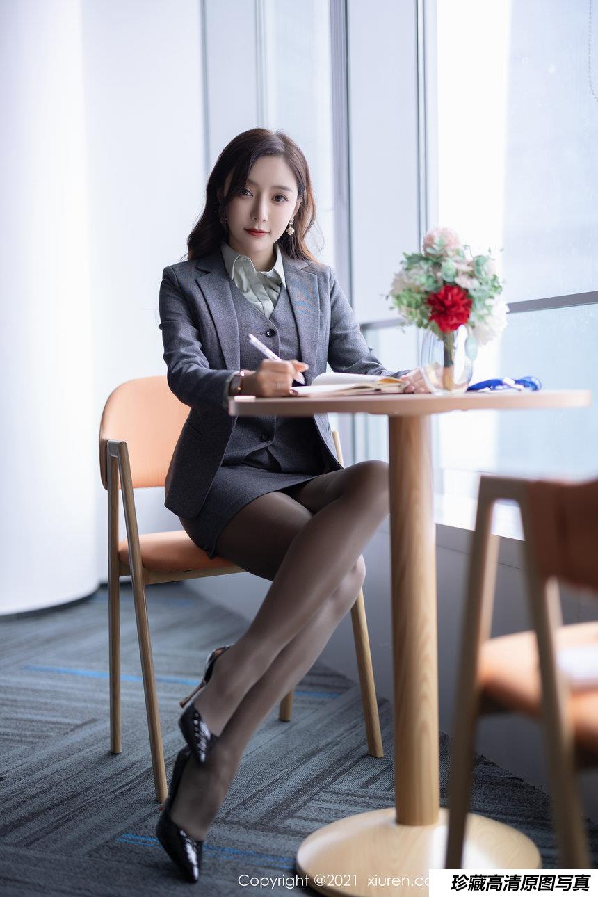 [XiuRen秀人网] 2021.11.22 No.4251 王馨瑶yanni [80+1P]