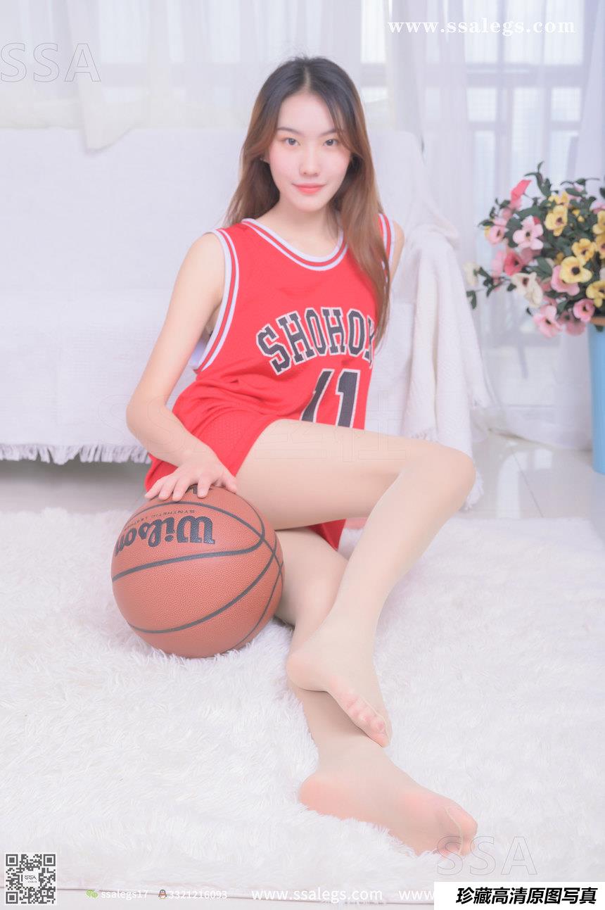 [SSA丝社]超清写真 NO.325 素素小姐姐放假在家穿丝袜陪你玩篮球(下)[127P／1.38GB]