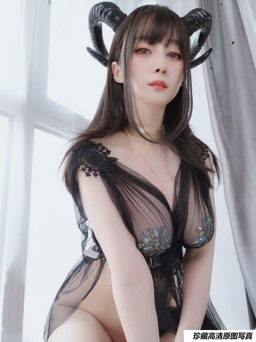 Coser小姐姐白银81 - NO.62 黑精灵 [75P3V-249MB]