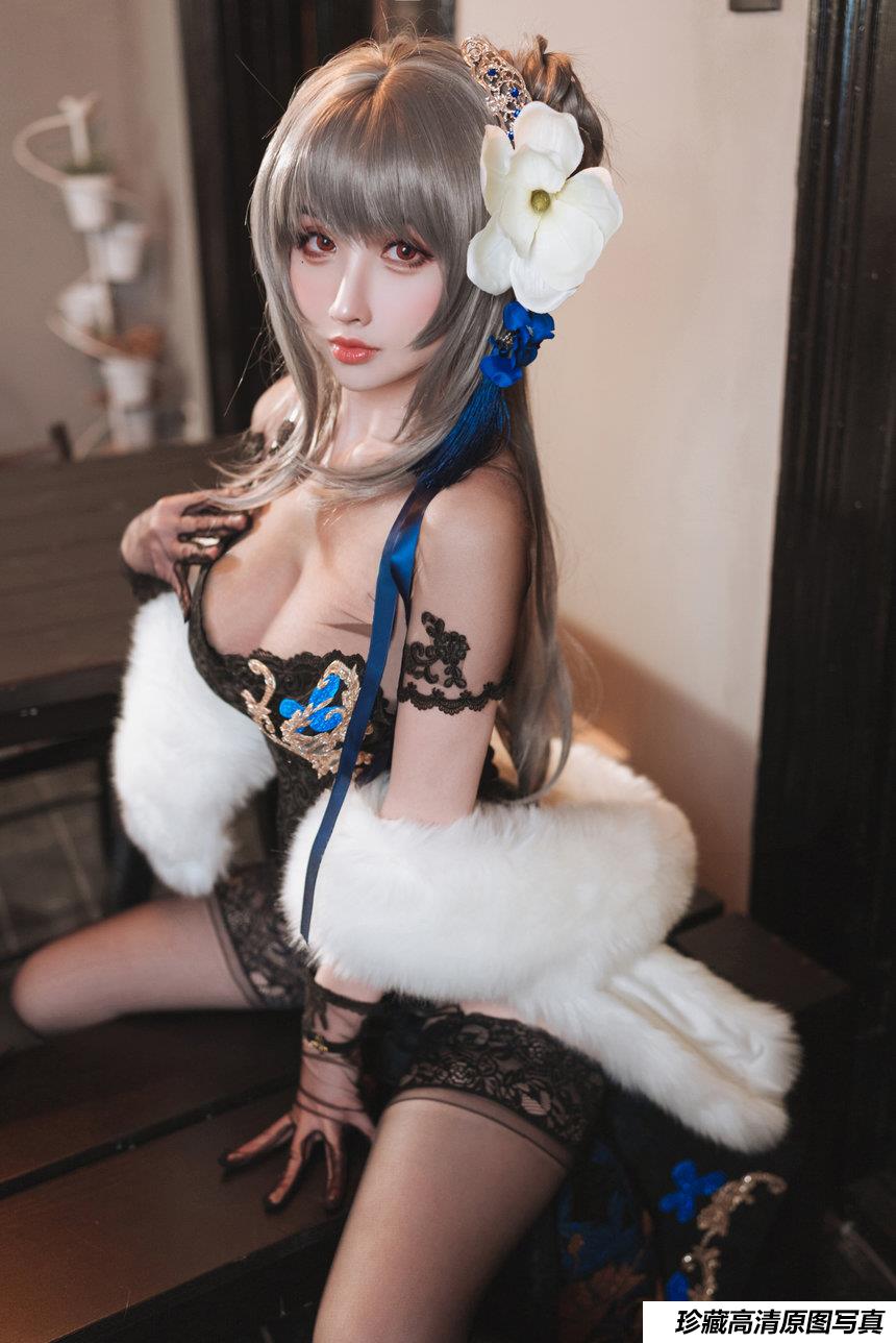 rioko凉凉子 - 瑰丽的执勤人 [30P160M]