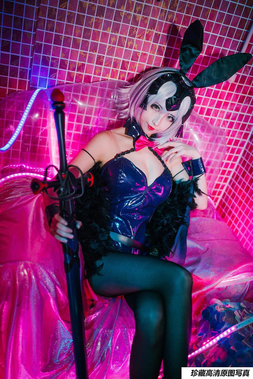 rioko凉凉子 - 兔女郎[13P／154MB]