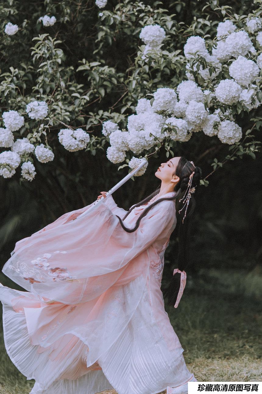 [YITUYU艺图语]2021.09.02 满袖春 Seven[35+1P／382MB]