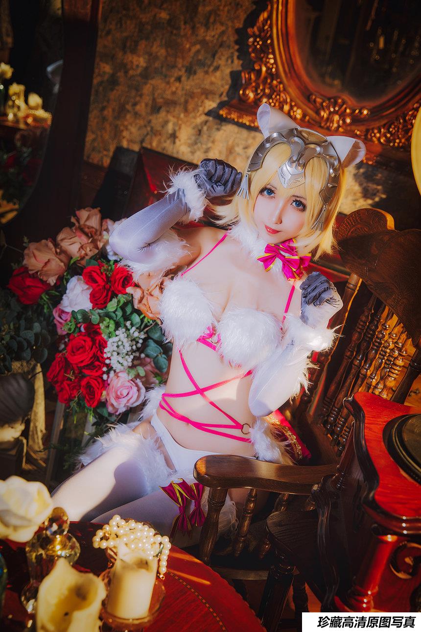 rioko凉凉子 - 白贞[16P／335MB]