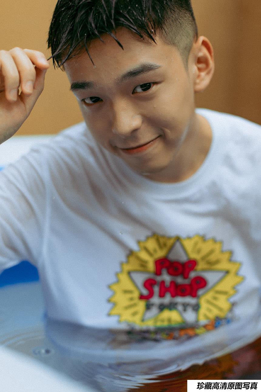 [YITUYU艺图语]2021.09.01 夏日少年 高浩泽[30+1P／419MB]