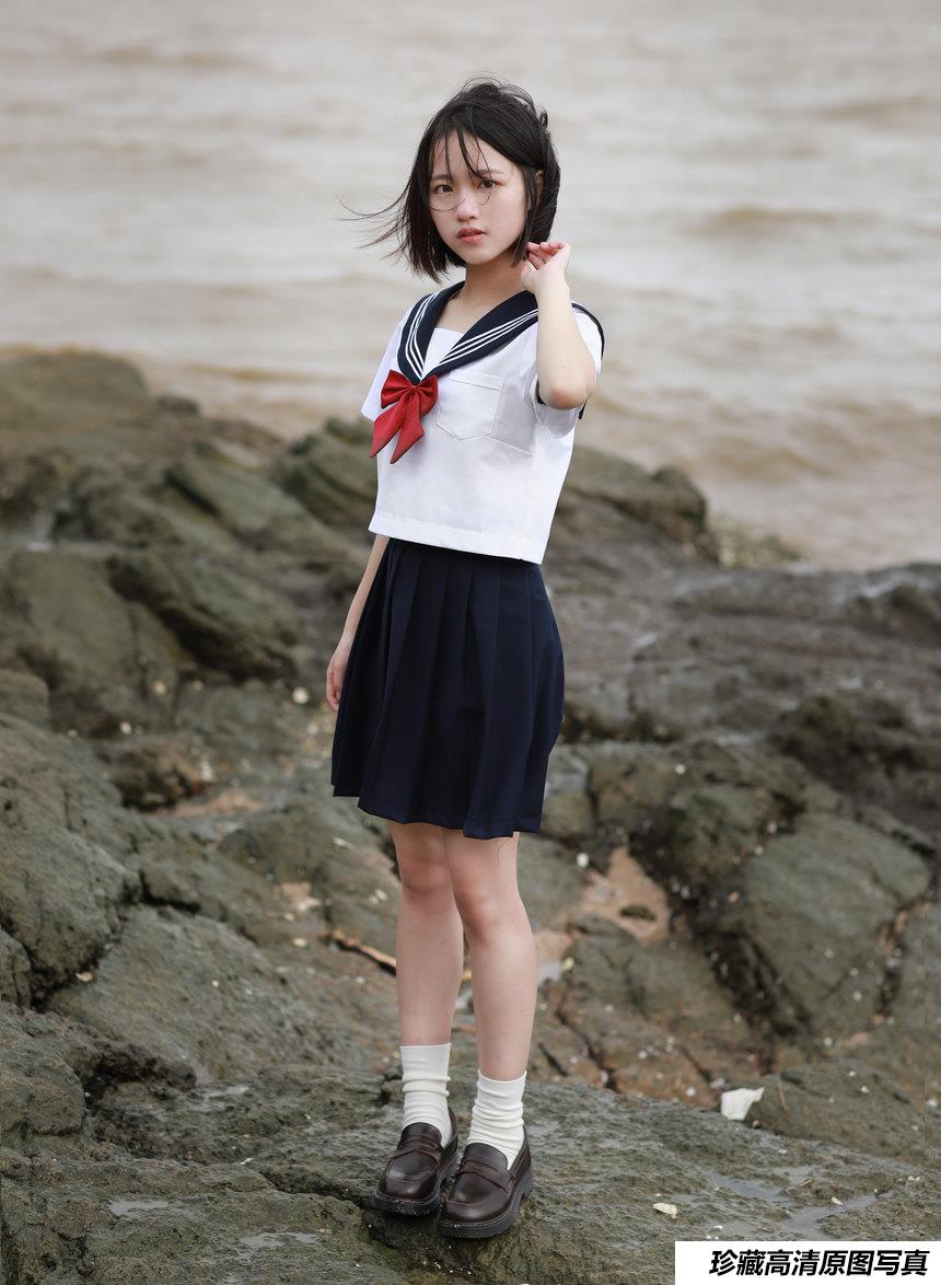 [YITUYU艺图语]2021.08.31 听海 二妹[21+1P／169MB]