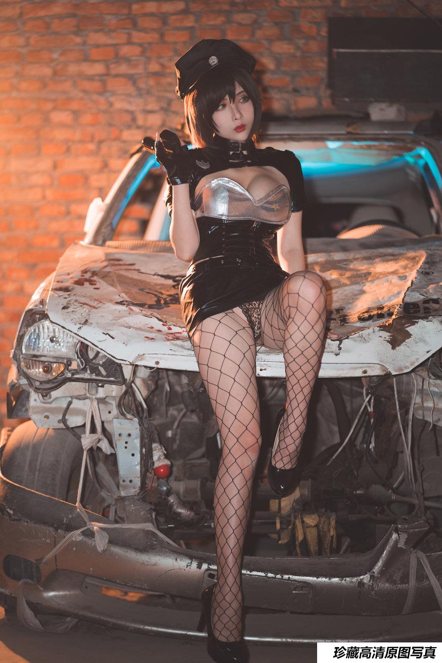 rioko凉凉子 - 实习警察[20P／199MB]