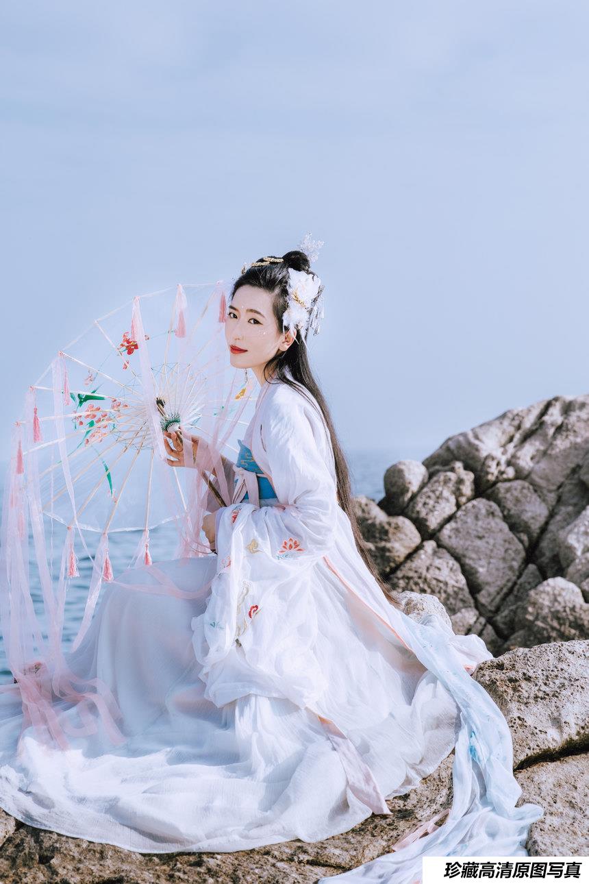 [YITUYU艺图语]2021.09.04 沧海无涯 颖儿[23+1P／238MB]