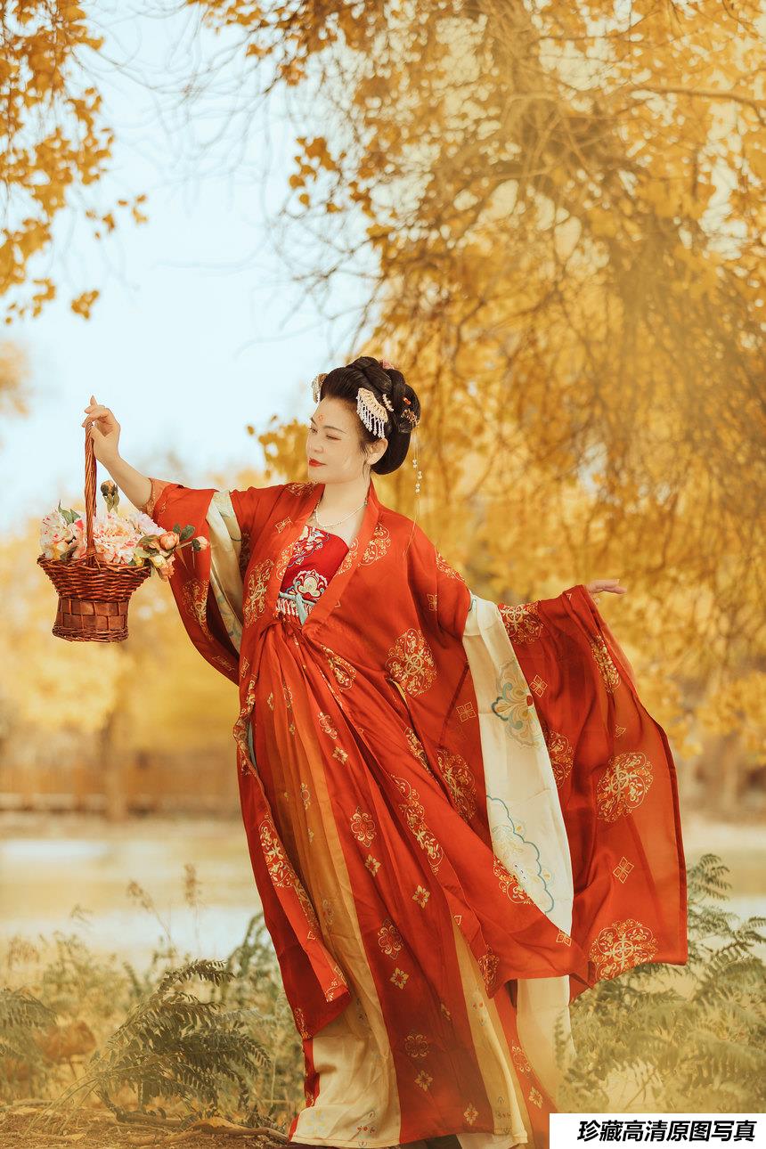 [YITUYU艺图语]2021.09.03 岁月不败美人 知秋[38+1P／696MB]