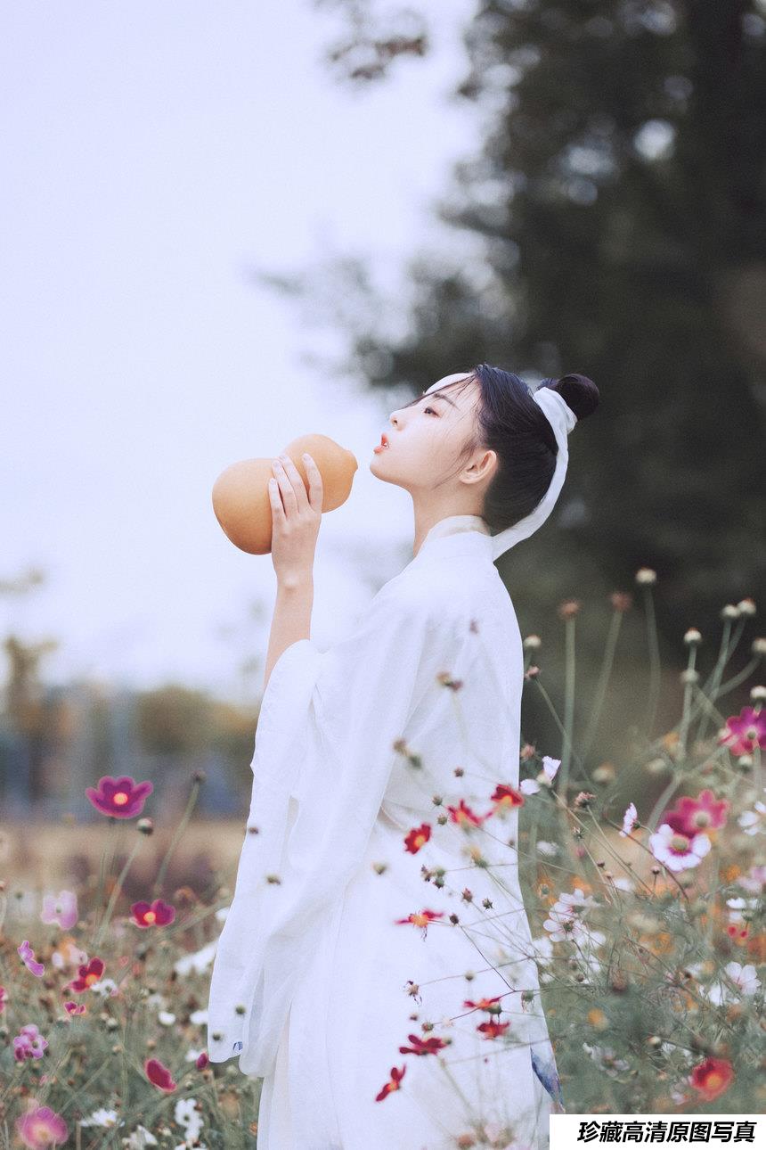 [YITUYU艺图语]2021.09.04 白衣隐 冯友薇[26+1P／412MB]