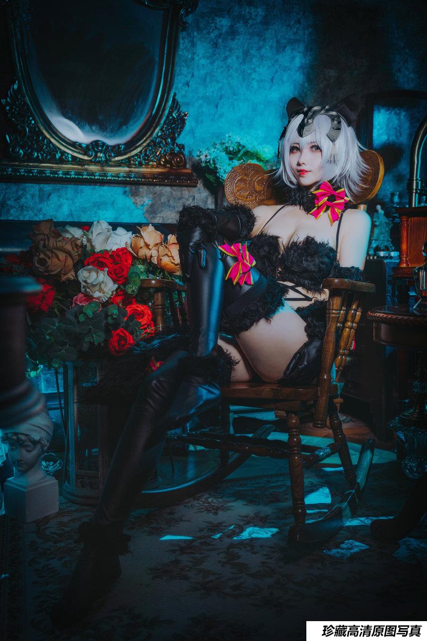 rioko凉凉子 - 黑贞[16P／234MB]