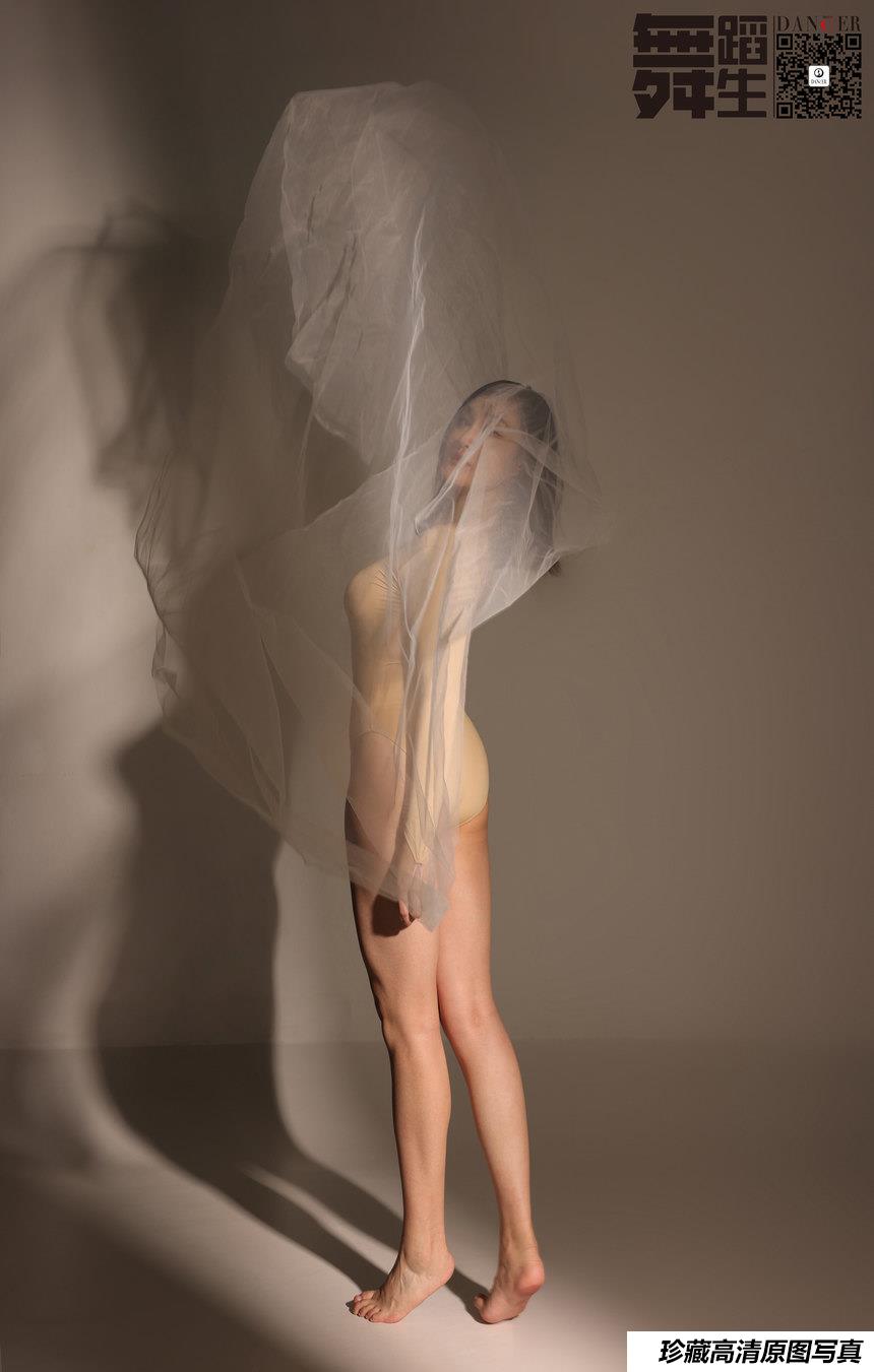 [GALLI嘉丽]舞蹈生日记 017 简简单单  [36P-282M]