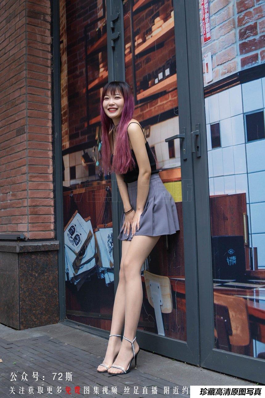 [72斯]丝足写真 NO.017 这边看属于你的“夏日清涼”[42P／61.8MB]