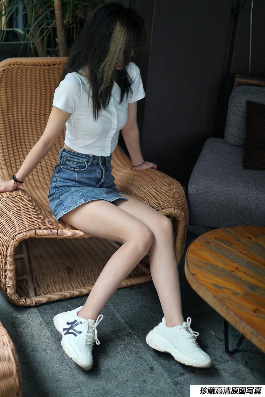 [萌甜物语] 2021.06.10 XM169 《小艺の初体验-小艺》 [103+1P+1V/872M]