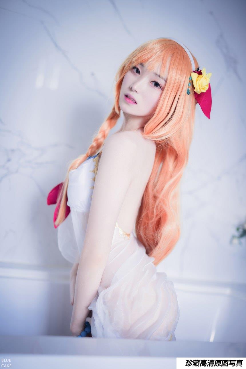 BLUECAKE  Bambi – Dive Into You + RED.Ver [89P-817MB]