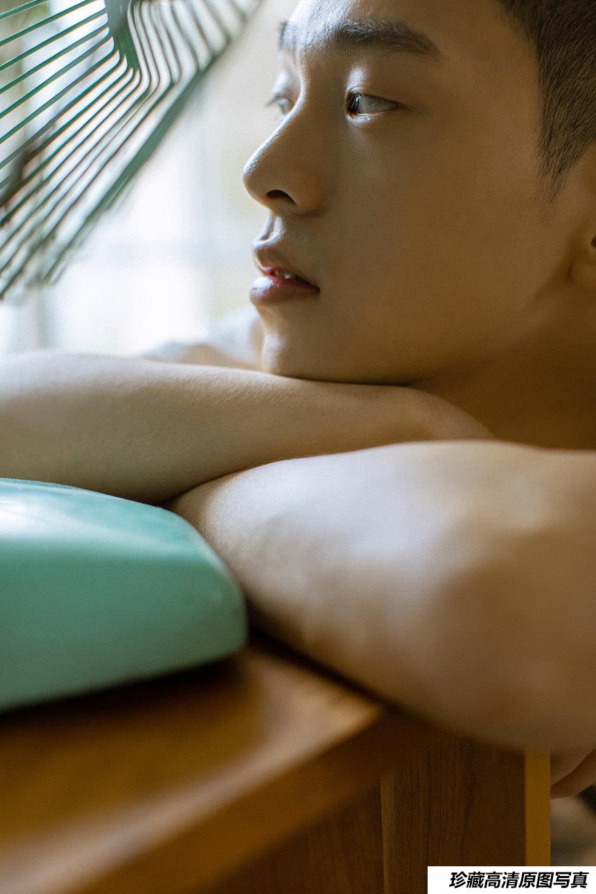 [YITUYU艺图语]2021.09.08 总有少年时 高浩泽[23+1P／338MB]