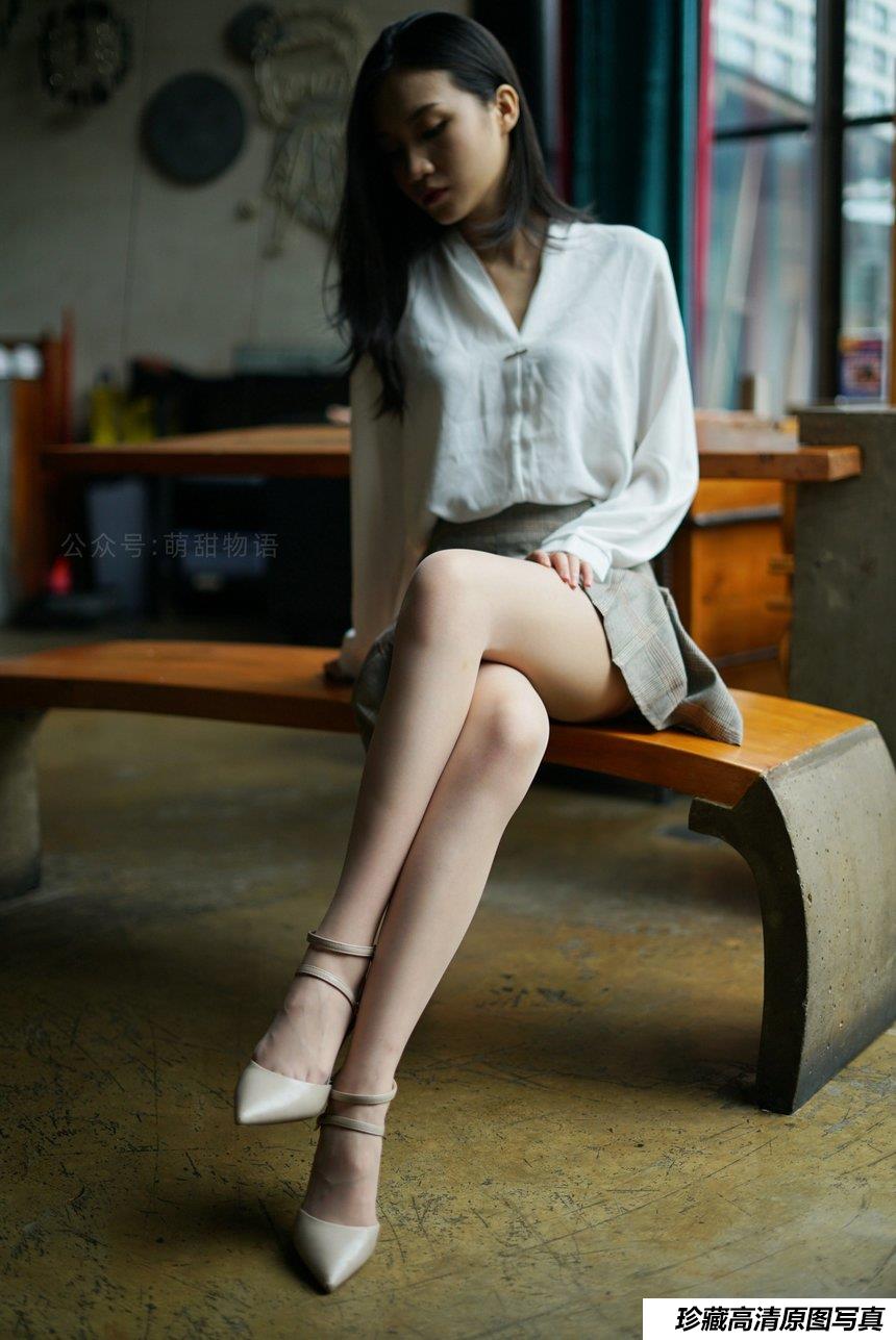 [萌甜物语] 2021.07.06 XM172 《户外秀丝-琪琪(含SP)》 [108+1P+1V-260M]