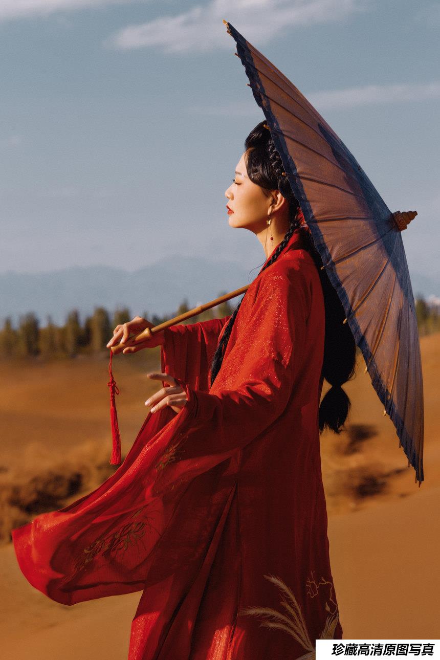 [YITUYU艺图语]2021.09.08 漠上行 兔小白[28+1P／440MB]