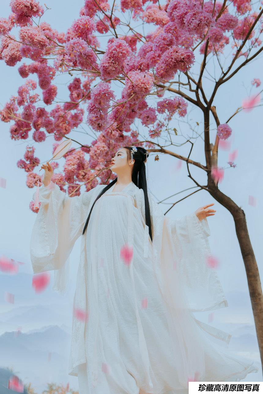 [YITUYU艺图语]2021.09.04 遇芳记 苹果大人[25+1P／245MB]