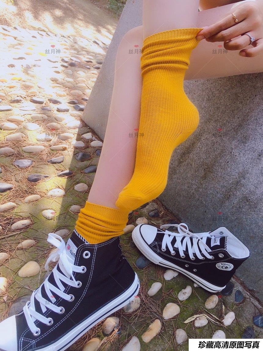 丝月神 011 堆堆袜肉丝匡威[78P／144MB]