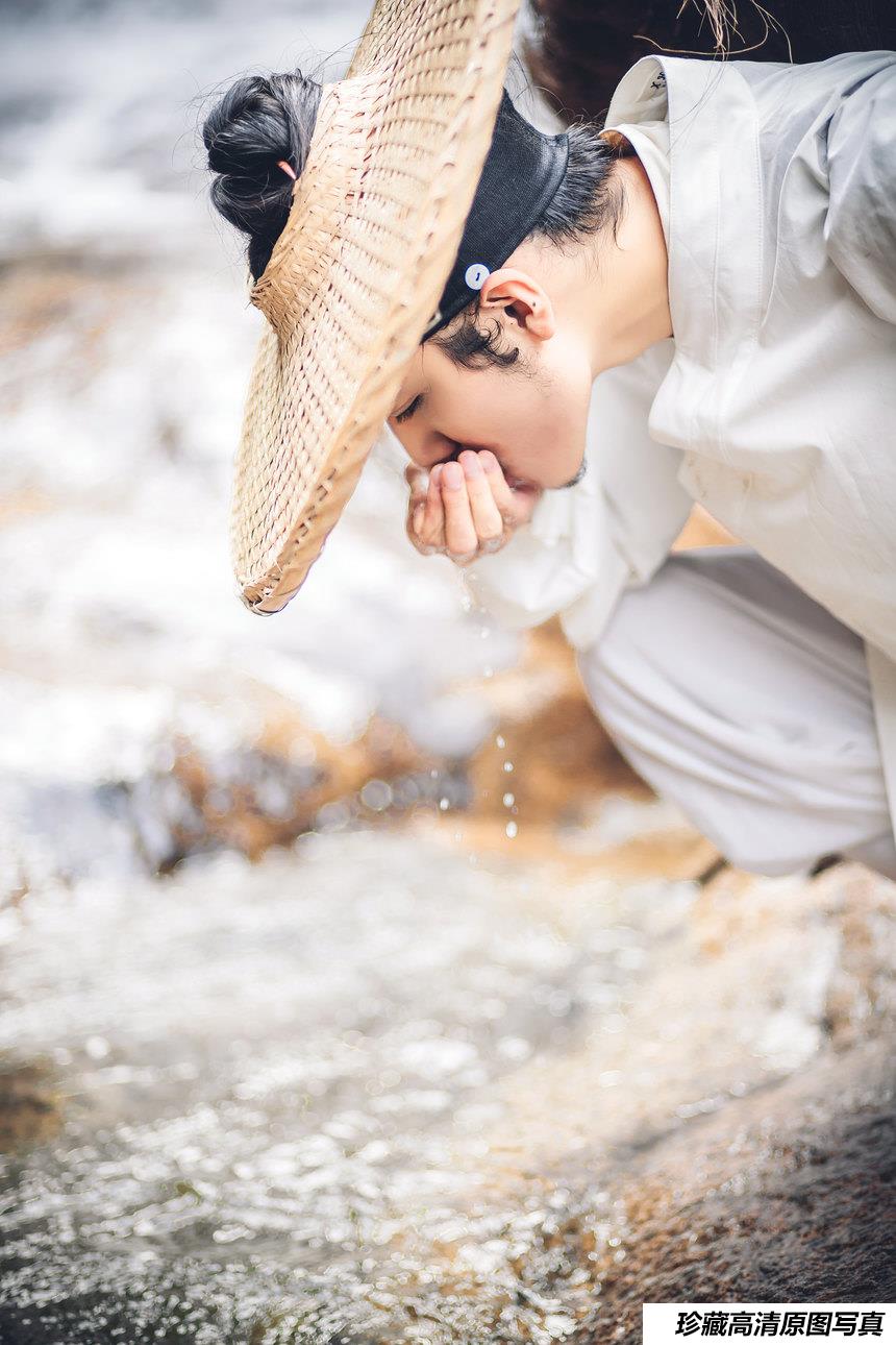 [YITUYU艺图语]2021.09.10 剑客 马崇道[21+1P／211MB]