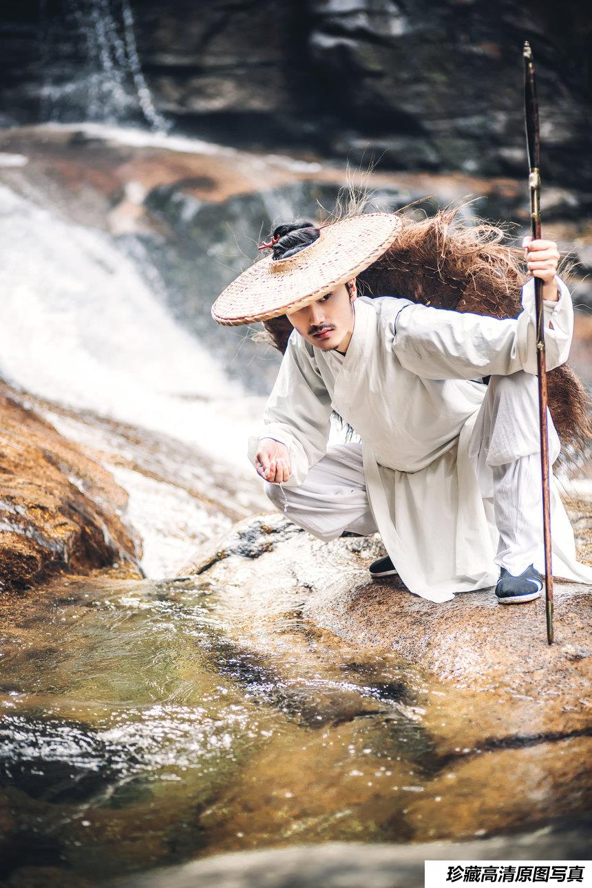 [YITUYU艺图语]2021.09.10 剑客 马崇道[21+1P／211MB]