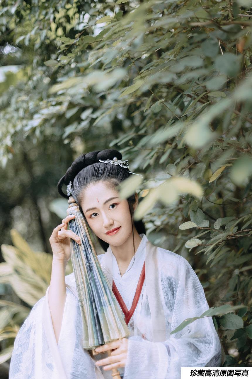 [YITUYU艺图语]2021.09.09 南风过 可心[22+1P／383MB]