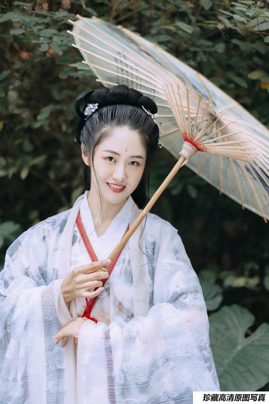 [YITUYU艺图语]2021.09.09 南风过 可心[22+1P／383MB]