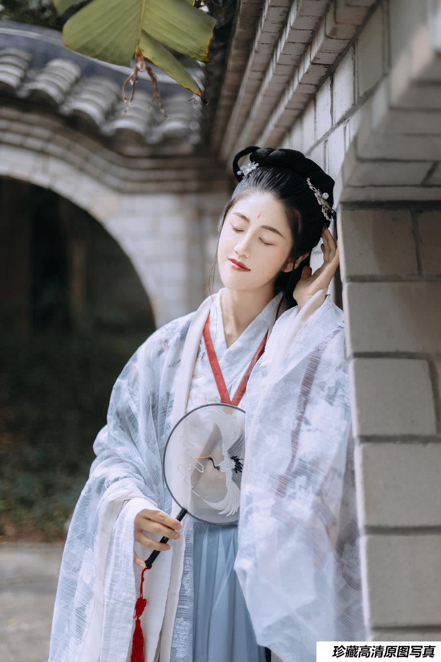 [YITUYU艺图语]2021.09.09 南风过 可心[22+1P／383MB]