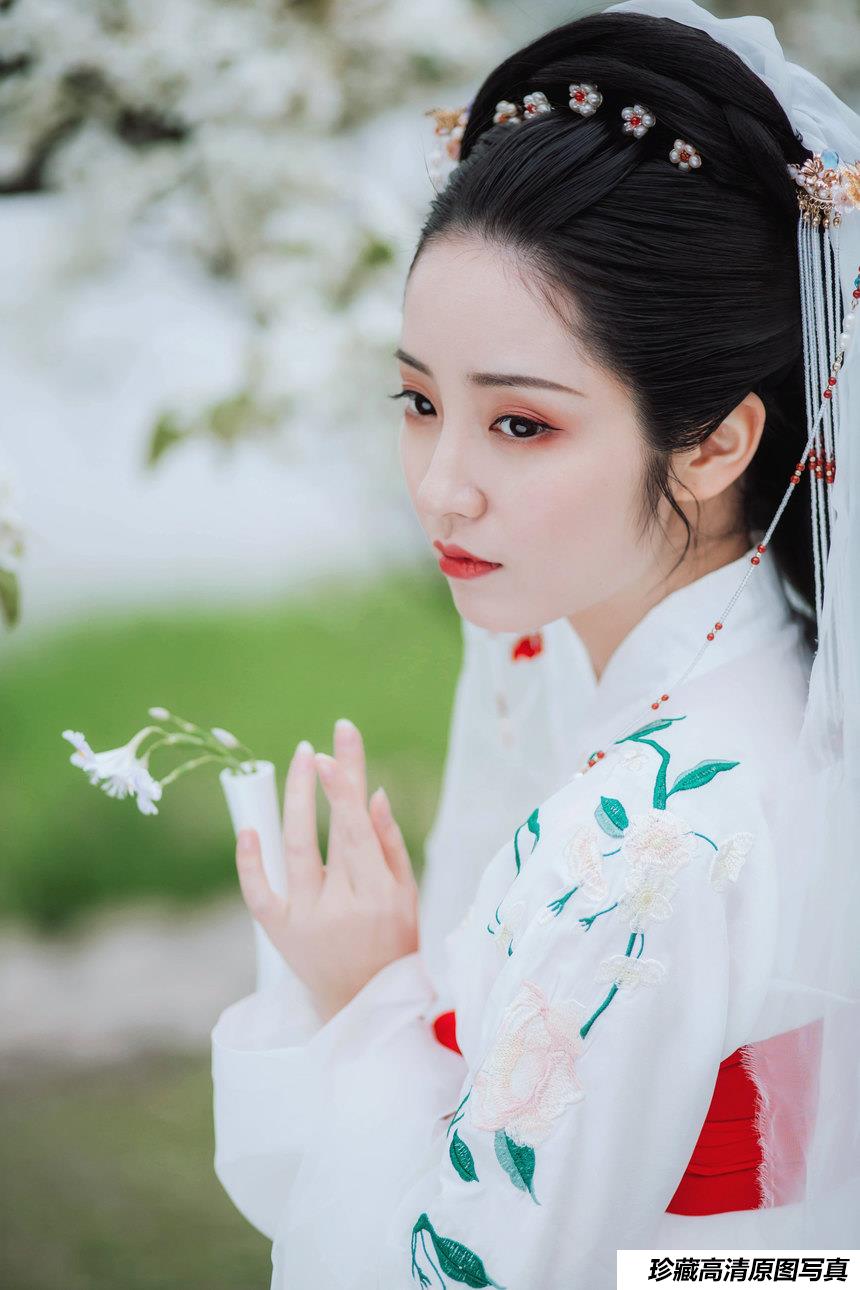 [YITUYU艺图语]2021.09.09 无俗念 小温暖[20+1P／123MB]