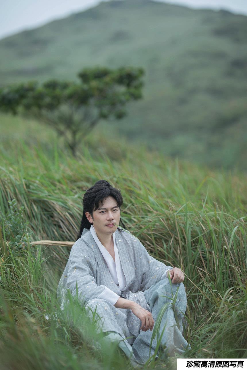 [YITUYU艺图语]2021.09.16 有所思 五色石南叶[28+1P／266MB]