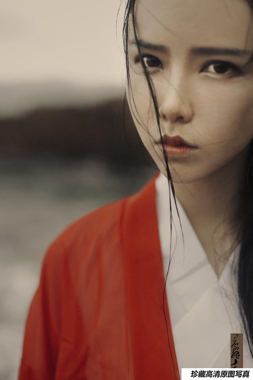 [YITUYU艺图语]2021.09.15 诗眼倦天涯 三重子[29+1P／394MB]