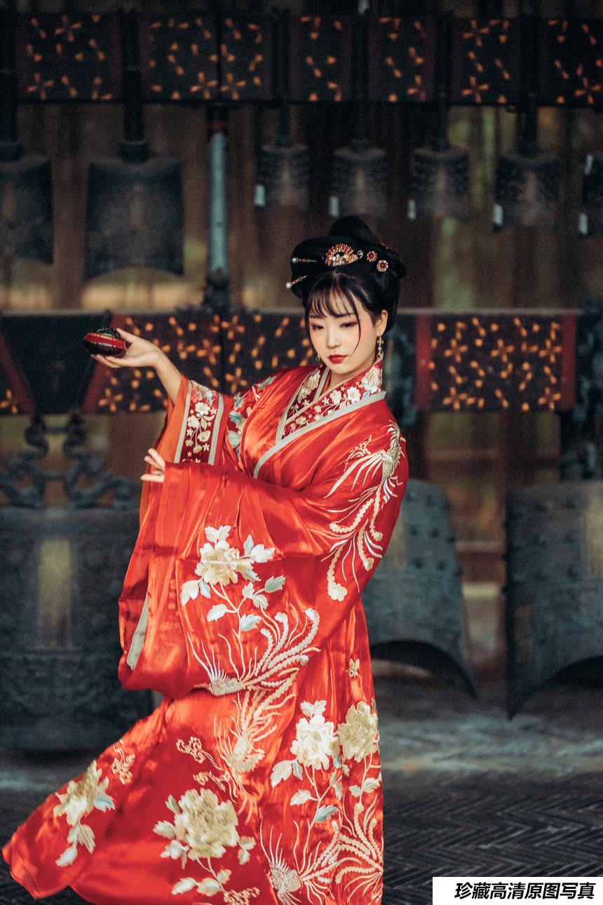 [YITUYU艺图语]2021.09.25 离思 Seven[30+1P／497MB]