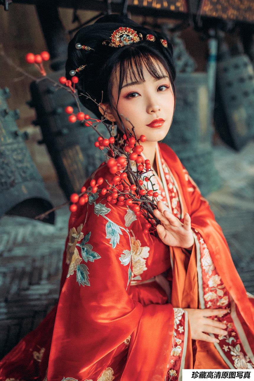 [YITUYU艺图语]2021.09.25 离思 Seven[30+1P／497MB]