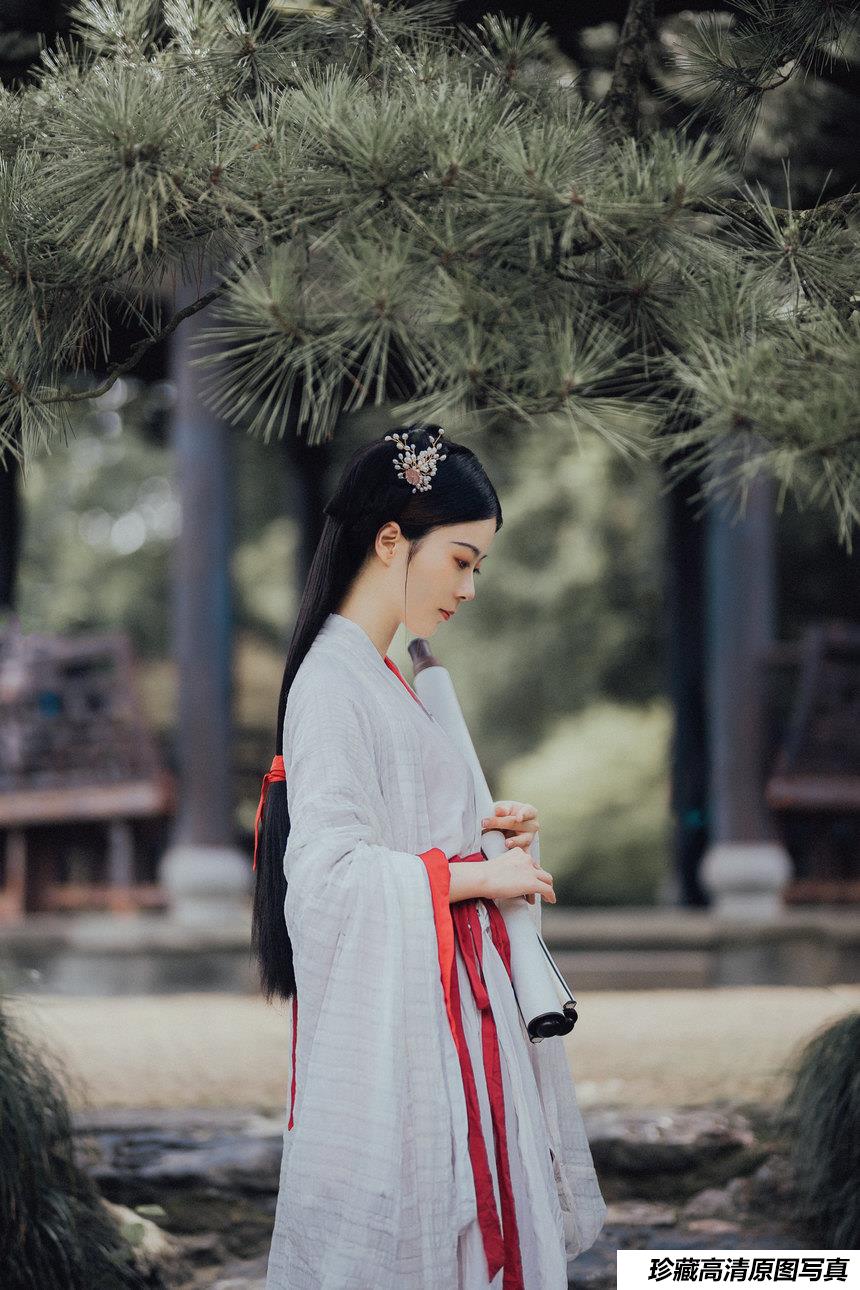 [YITUYU艺图语]2021.09.30 孤云闲客 Ariacy[28+1P／482MB]