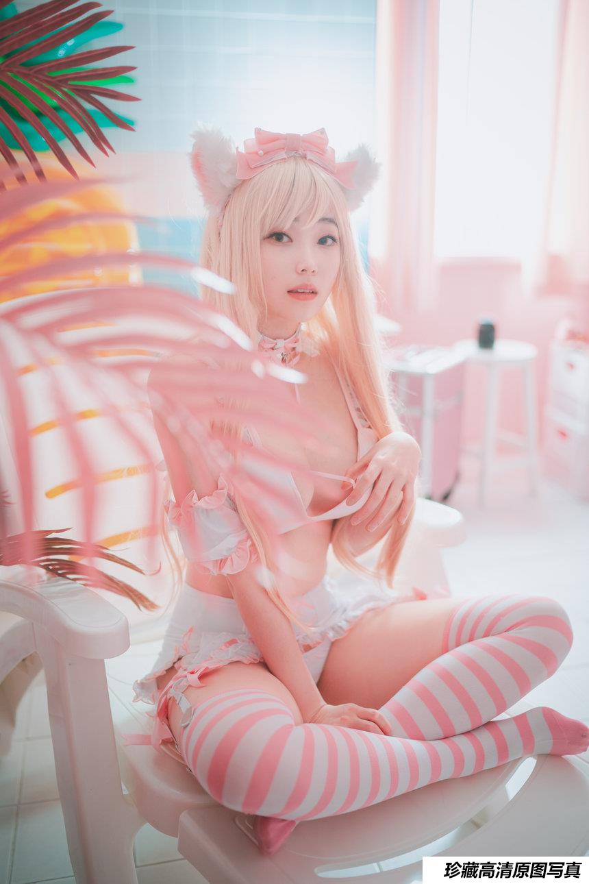 DJAWA Photo - Bambi  – Ángel de Rosa [49P/347MB]