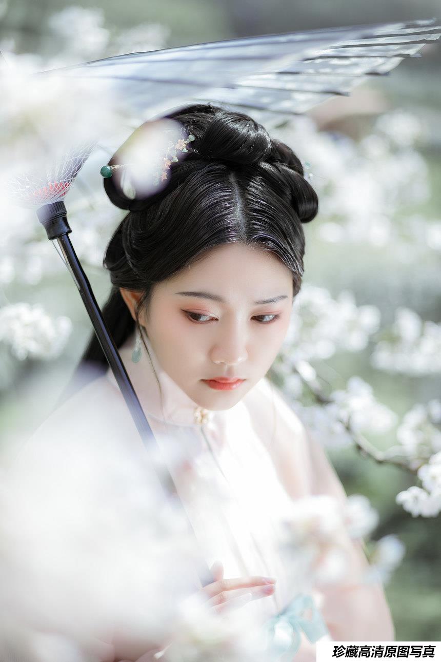 [YITUYU艺图语]2021.09.28 樱 包包[21+1P／186MB]