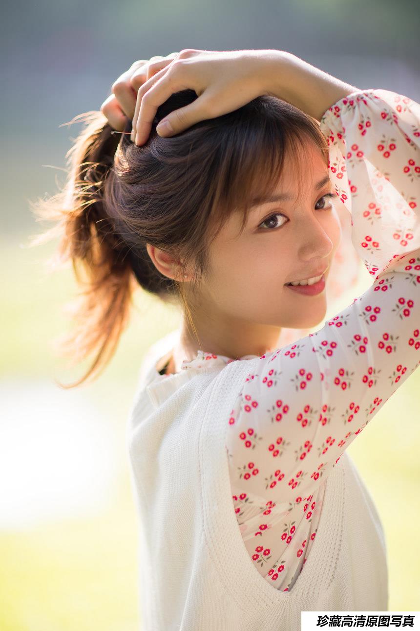 [YITUYU艺图语]2021.09.27 逆光 雨文[22+1P／278MB]