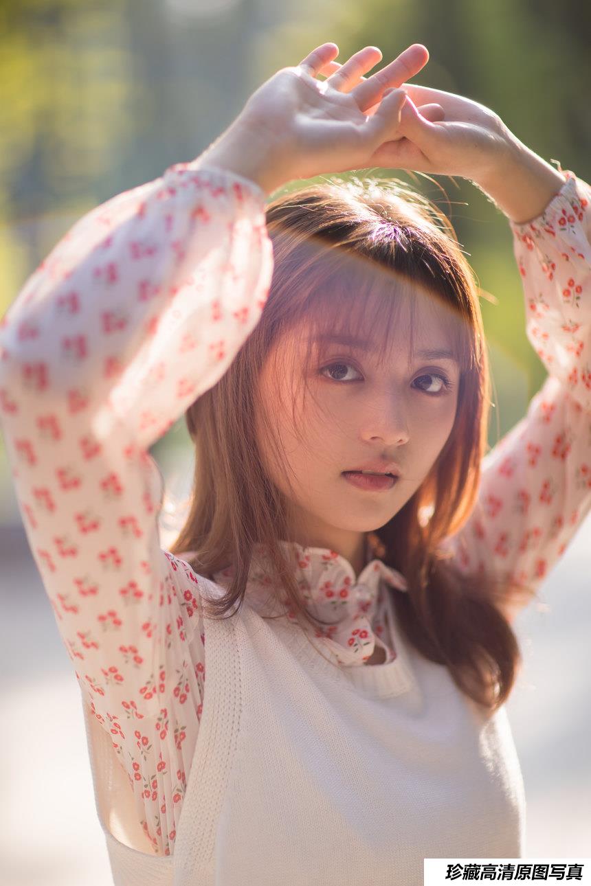 [YITUYU艺图语]2021.09.27 逆光 雨文[22+1P／278MB]