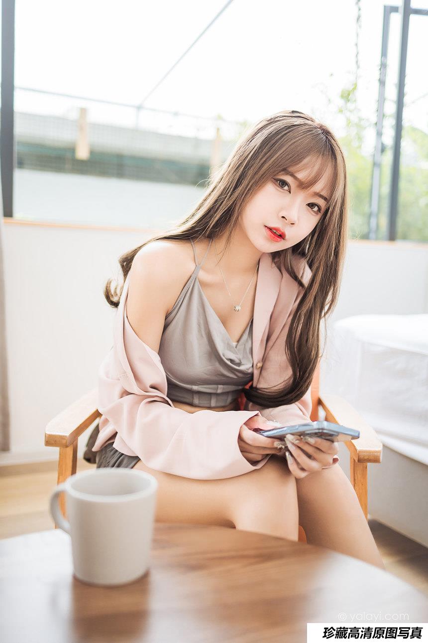 [YALAYI雅拉伊]2022.05.23 NO.935 试镜 阿禾[37+1P／388MB]