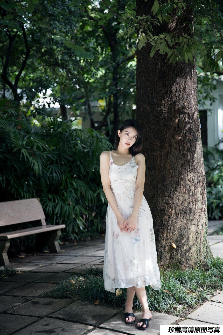 [YITUYU艺图语]2021.10.16 寻觅 Neida[23+1P／379MB]