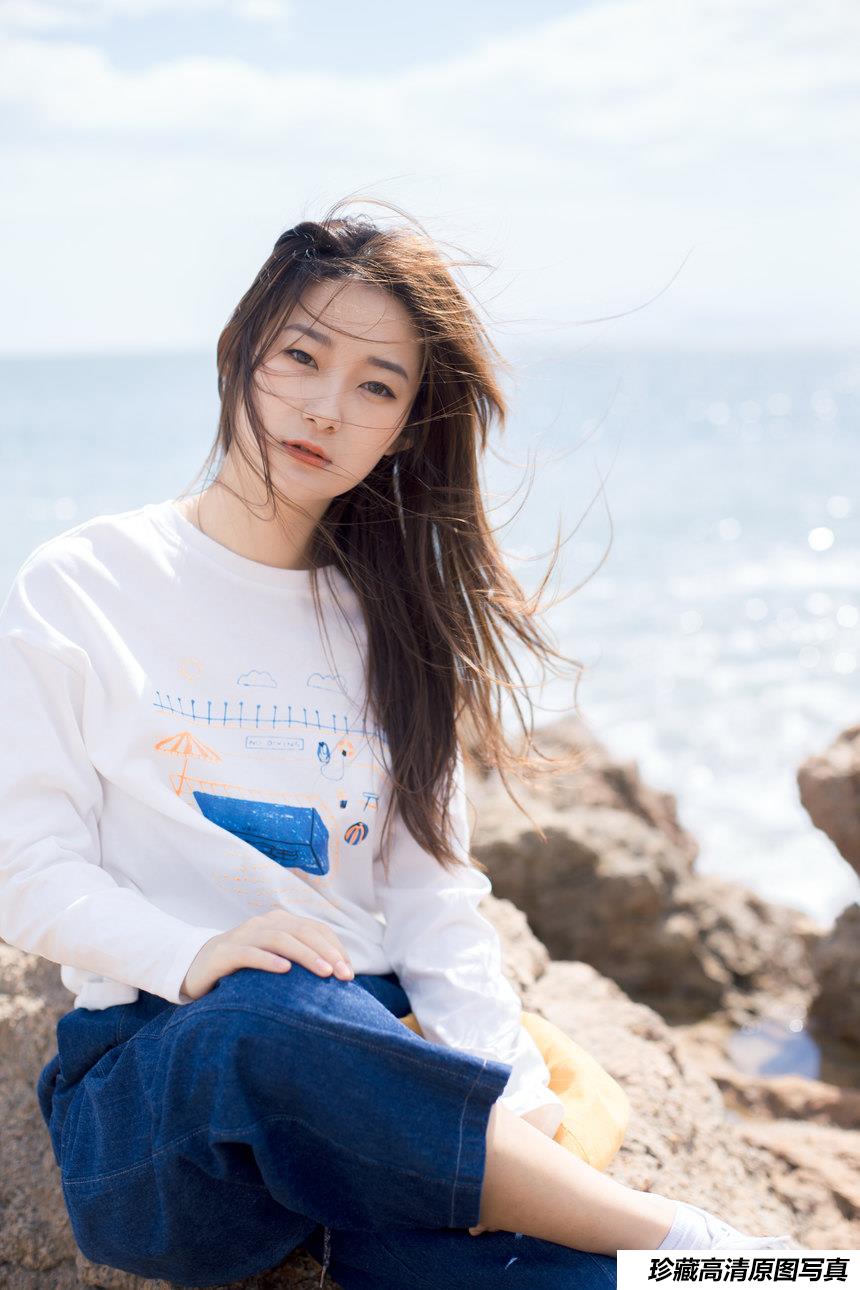 [YITUYU艺图语]2021.10.13 海风的味道 小明[21+1P／175MB]