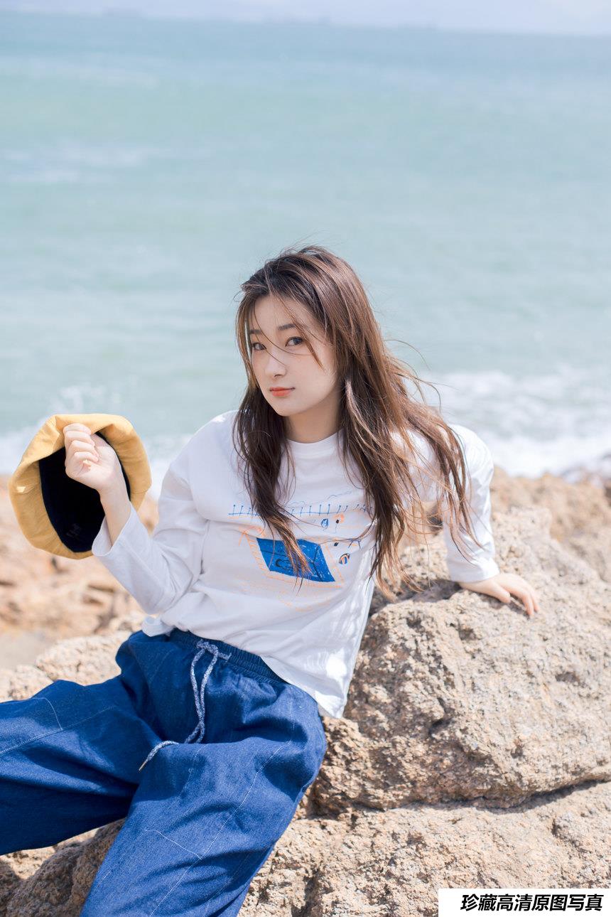 [YITUYU艺图语]2021.10.13 海风的味道 小明[21+1P／175MB]