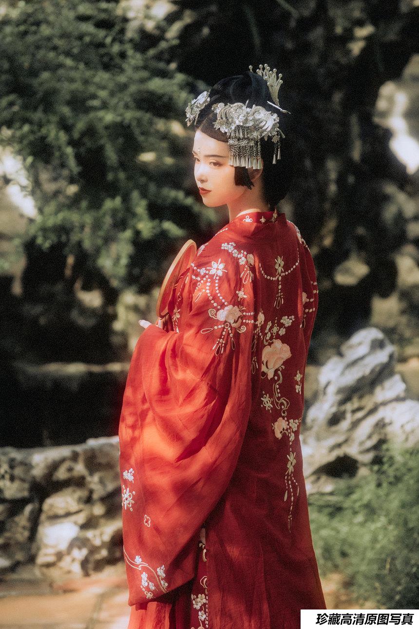 [YITUYU艺图语]2021.10.13 过故园 悠然[36+1P／583MB]