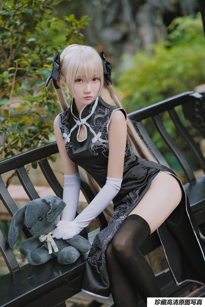 瓜希酱 NO.017 穹妹 黑旗袍 [14P-78MB]