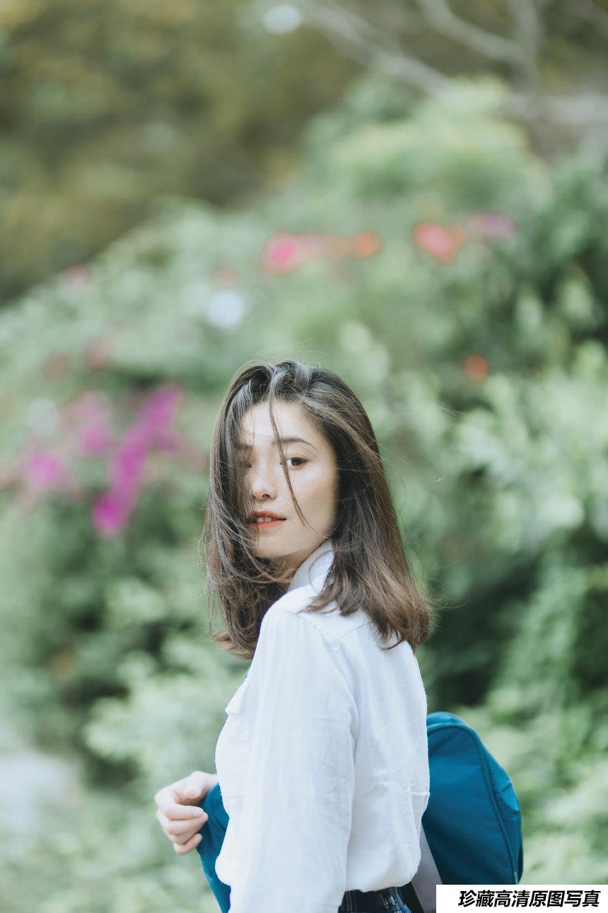 [YITUYU艺图语]2021.10.20 放课后 薄欢[41+1P／318MB]