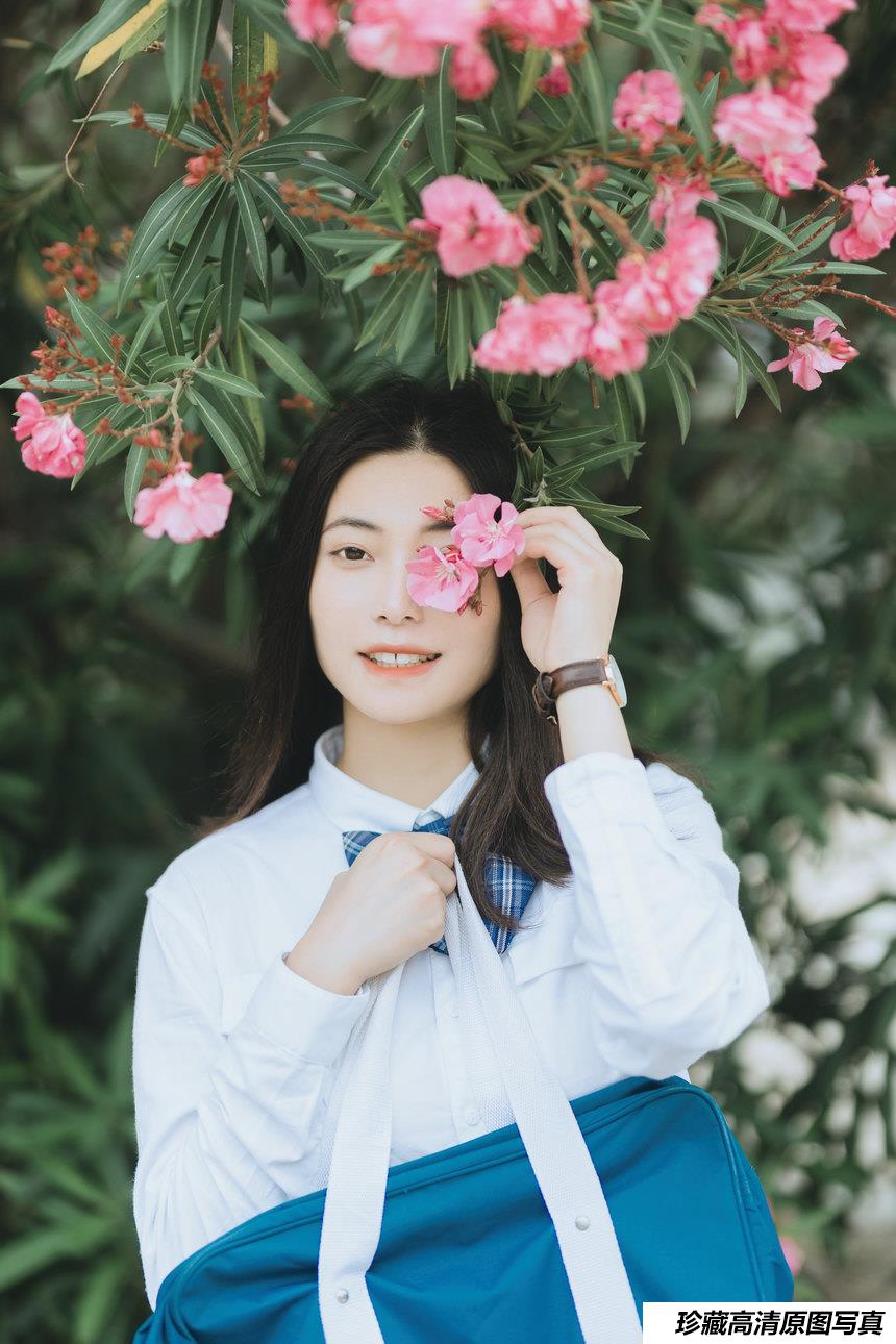 [YITUYU艺图语]2021.10.20 放课后 薄欢[41+1P／318MB]